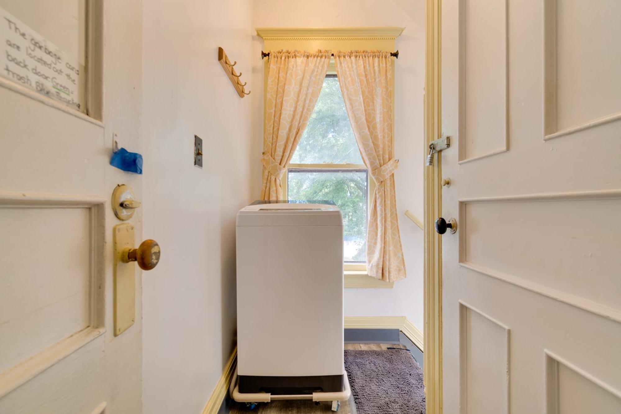 Idyllic Rochester Apartment 2 Miles To Downtown! Εξωτερικό φωτογραφία
